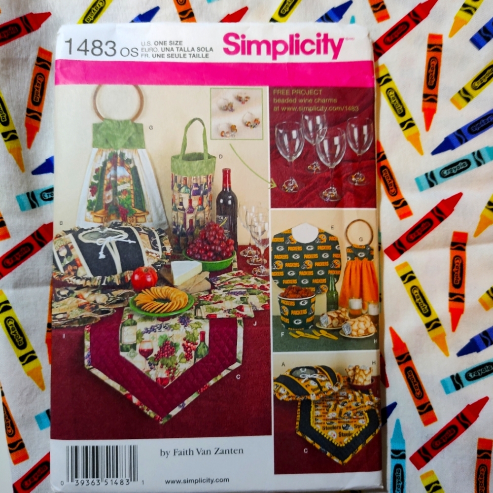 Simplicity 1483 Table Decorations Sewing Pattern Uncut Factory Folded